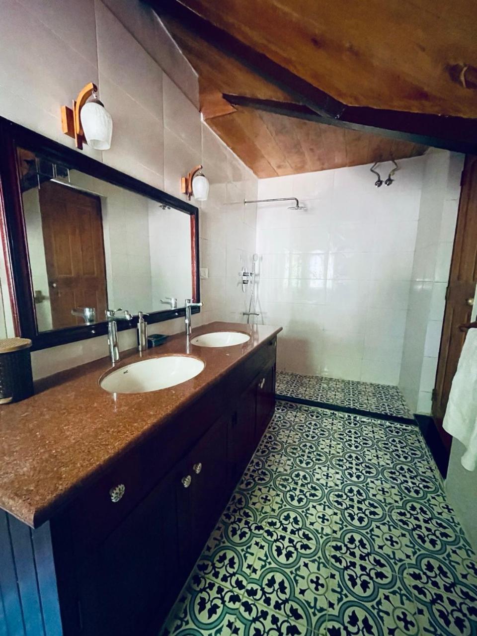 우티 Stumpfields B&B 외부 사진